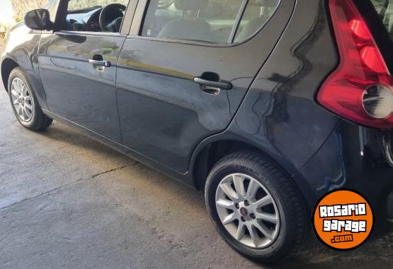 Autos - Fiat Palio Attractive 2013 Nafta 141000Km - En Venta