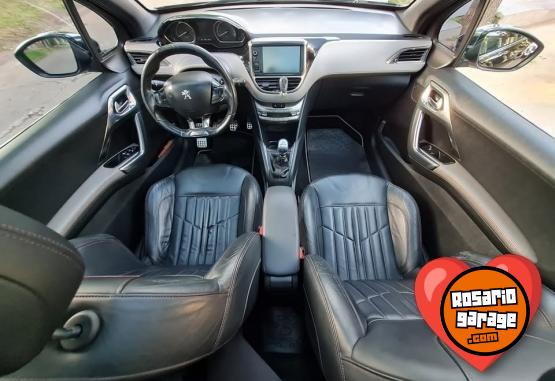 Autos - Peugeot 208 xy 2014 Nafta 127000Km - En Venta
