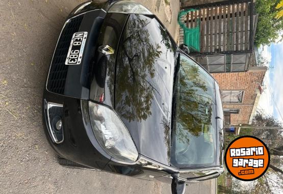 Autos - Renault Sandero Privilege Nav 1.6 2013 Nafta 140000Km - En Venta