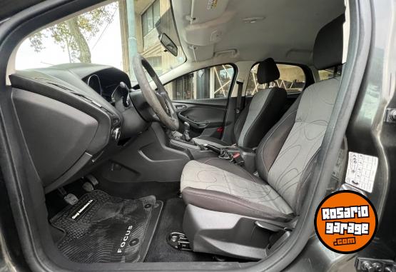 Autos - Ford Focus 2014 Nafta 130000Km - En Venta