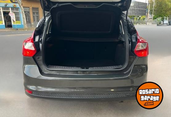 Autos - Ford Focus 2014 Nafta 130000Km - En Venta
