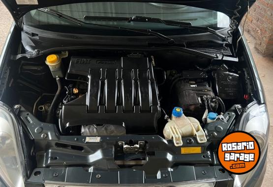 Autos - Fiat Punto Attractive 1.4 8V. 2015 Nafta 94000Km - En Venta