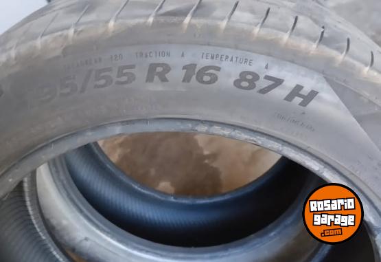 Accesorios para Autos - dos Neum�ticos 195/55/16 en muy buen estado - En Venta