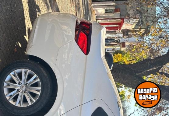 Autos - Peugeot 301 2018 Diesel 102000Km - En Venta