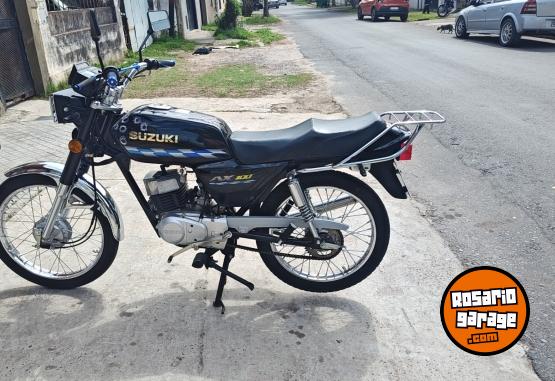 Motos - Suzuki AX 100 2024 Nafta 5400Km - En Venta
