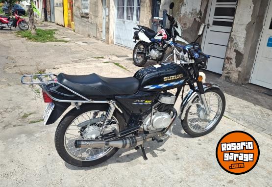 Motos - Suzuki AX 100 2024 Nafta 5400Km - En Venta