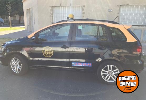 Autos - Volkswagen Suran/HIGHLINE 2018 GNC 250000Km - En Venta