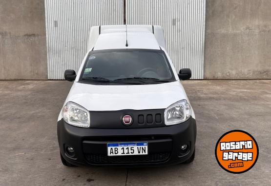 Utilitarios - Fiat Fiorino 2017 GNC 120000Km - En Venta