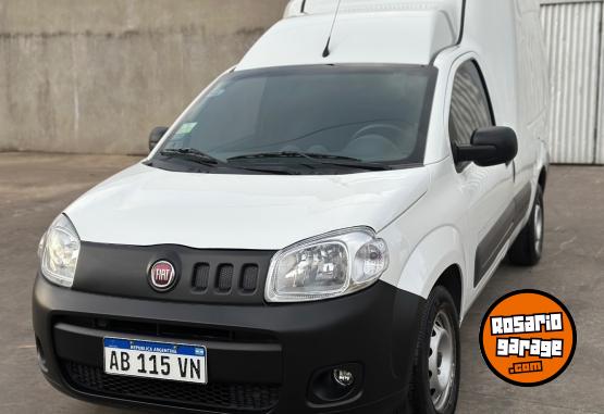 Utilitarios - Fiat Fiorino 2017 GNC 120000Km - En Venta