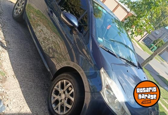 Autos - Peugeot 208 allure 2015 Nafta 132400Km - En Venta