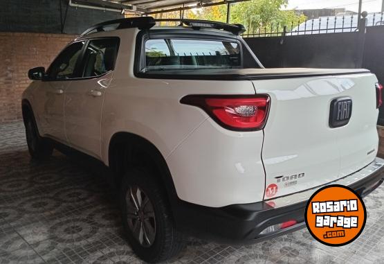 Camionetas - Fiat TORO FREEDOM 1.8 2020 Nafta 40000Km - En Venta