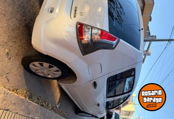 Autos - Renault Sandero 2013 Nafta 67000Km - En Venta