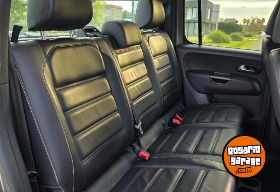Camionetas - Volkswagen Amarok v6 highline 2020 Diesel 170000Km - En Venta
