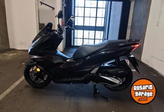 Motos - Honda PCX 160 2024 Nafta 60Km - En Venta