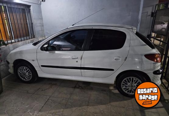 Autos - Peugeot 206 2007 Diesel 189000Km - En Venta