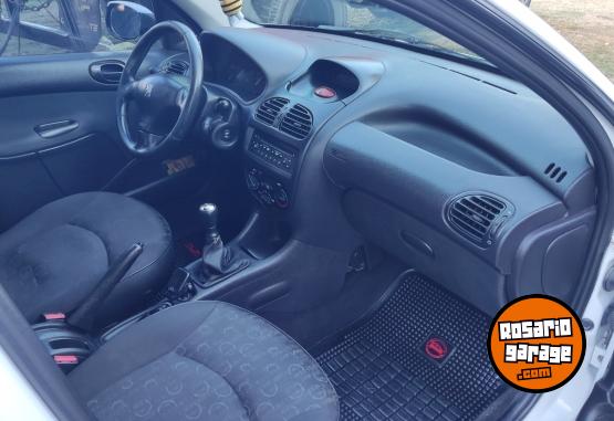 Autos - Peugeot 206 2007 Diesel 189000Km - En Venta