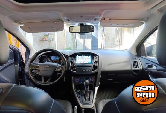 Autos - Ford Focus se plus 2016 Nafta 107000Km - En Venta