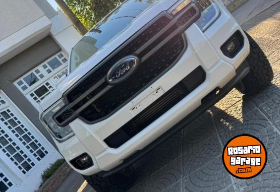 Camionetas - Ford Ranger v6 4x4 xls 2023 Diesel 32000Km - En Venta