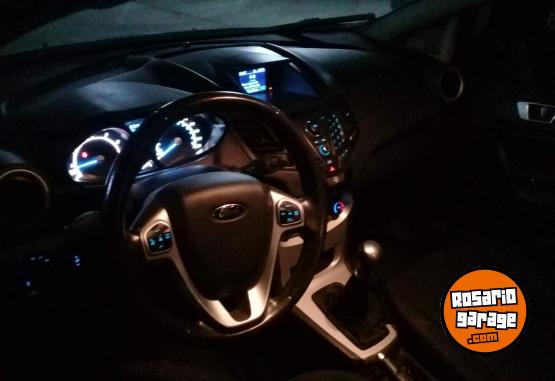 Autos - Ford Fiesta 2014 Nafta 223000Km - En Venta