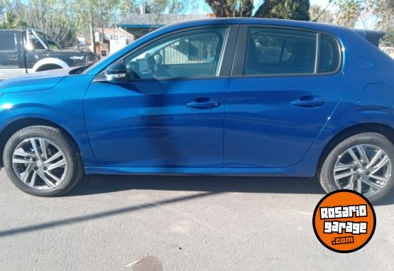 Autos - Peugeot 208 Feline triptonic. 2024 Nafta 8000Km - En Venta