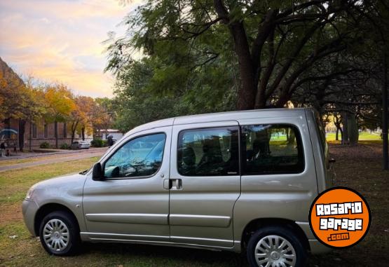 Utilitarios - Citroen Berlingo MULTISPACE XTR 2011 Diesel 134000Km - En Venta