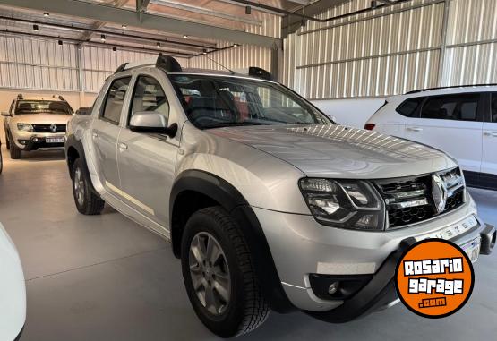 Camionetas - Renault Oroch Duster Outsider 2.0 2017 GNC 140000Km - En Venta