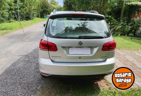 Autos - Volkswagen SURAN Highline 2018 Nafta 110000Km - En Venta