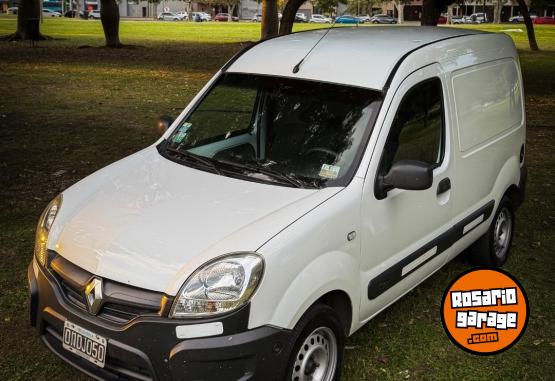 Utilitarios - Renault Kangoo Partner /berlingo 2015 Nafta 128000Km - En Venta