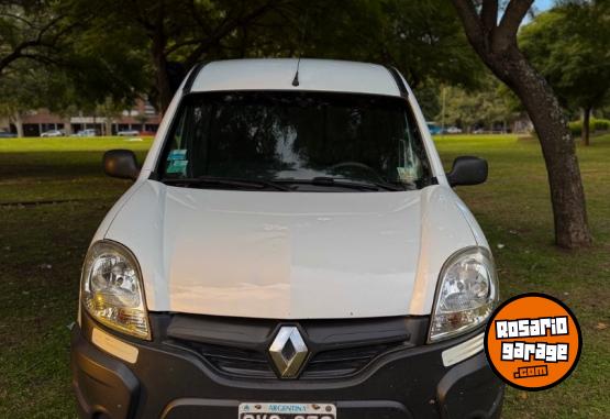 Utilitarios - Renault Kangoo Partner /berlingo 2015 Nafta 128000Km - En Venta
