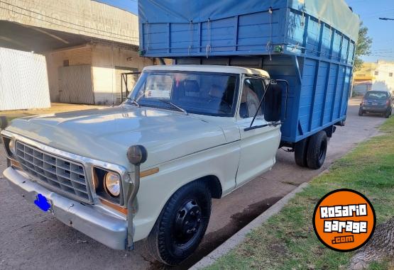 Camiones y Gr�as - Ford 350 Mod. 1.981 - En Venta