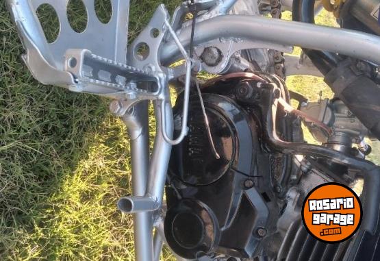 Cuatris y UTVs - Yamaha Blaster 200 1998  111111Km - En Venta