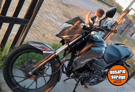 Motos - Honda Cb twister 125 2025 Nafta 5000Km - En Venta