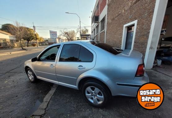 Autos - Volkswagen Bora 2011 Nafta - En Venta