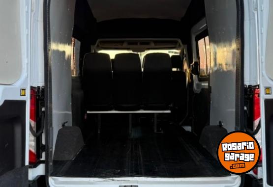 Utilitarios - Ford TRANSIT 2.2 350TE 2022 Diesel 88000Km - En Venta