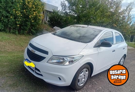 Autos - Chevrolet Onix joy 2018 Nafta 104000Km - En Venta