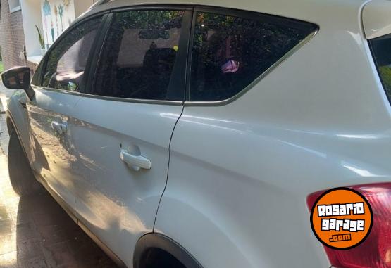 Autos - Ford KUGA 2013 Nafta 200000Km - En Venta