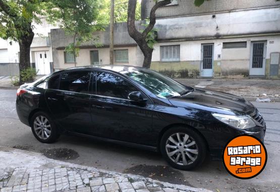 Autos - Renault Latitude, PRIVILEGE 2012 Nafta 93000Km - En Venta