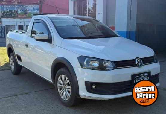 Utilitarios - Volkswagen Saveiro 2015 Nafta 98000Km - En Venta