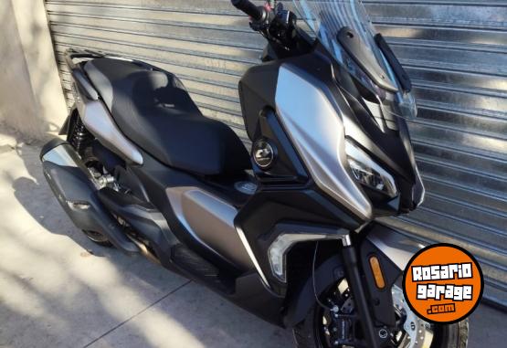 Motos - Qj Motor FORT 350 2024 Nafta 3300Km - En Venta