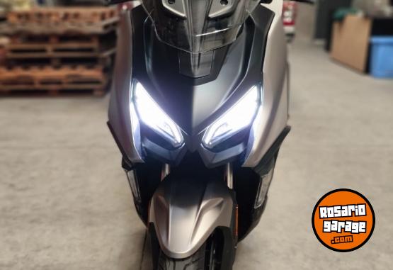 Motos - Qj Motor FORT 350 2024 Nafta 3300Km - En Venta