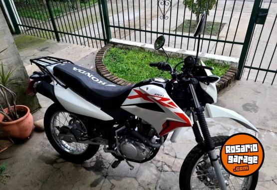 Motos - Honda Xr 150 2021 Nafta 7000Km - En Venta