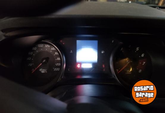Autos - Fiat Cronos 1.3 2020 Nafta 80560Km - En Venta