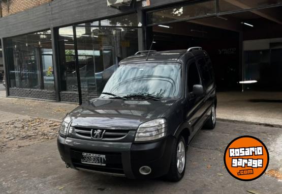 Utilitarios - Peugeot Parnet Patagonica 2015 Diesel 200000Km - En Venta
