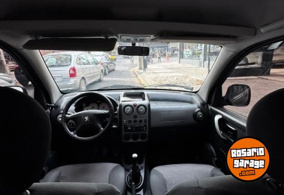 Utilitarios - Peugeot Parnet Patagonica 2015 Diesel 200000Km - En Venta