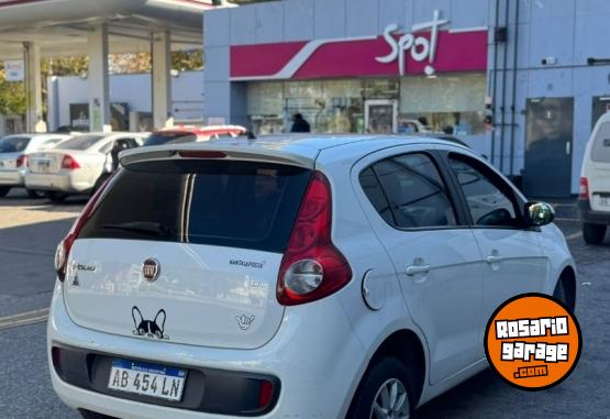 Autos - Fiat Palio Attractive 2017 Nafta 84000Km - En Venta
