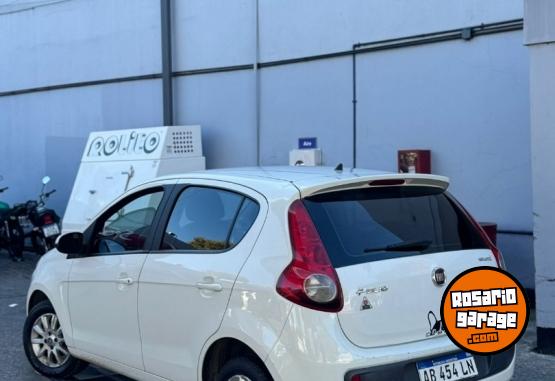 Autos - Fiat Palio Attractive 2017 Nafta 84000Km - En Venta