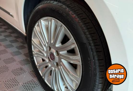 Autos - Fiat Grand Siena 1.6 Essence 2013 Nafta 77000Km - En Venta