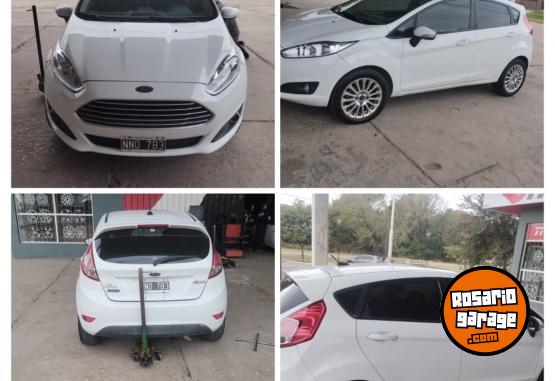 Autos - Ford Fiesta kineti 2014 Nafta 150000Km - En Venta