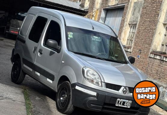 Utilitarios - Renault A�o 2012 2012 GNC 200000Km - En Venta