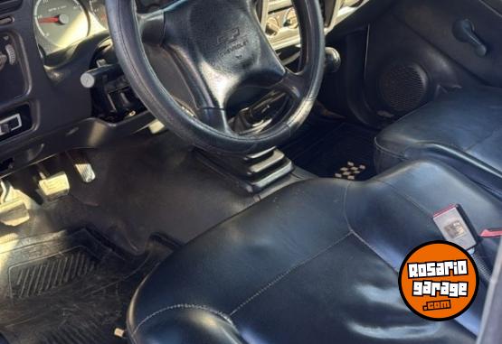Camionetas - Chevrolet S-10 Cab. Simple 2004 Diesel 400000Km - En Venta